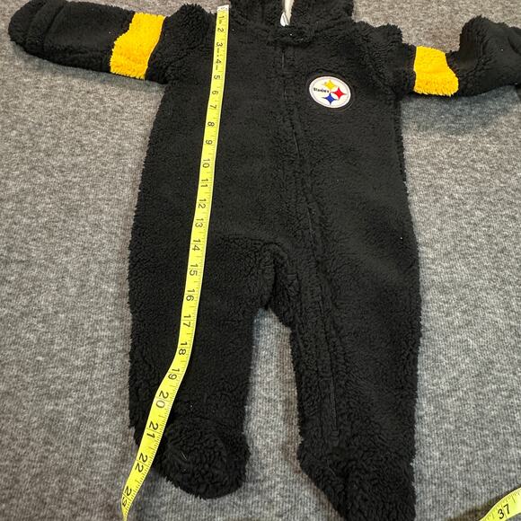 NFL Pittsburgh Steelers Snowsuit 3-6M Fuzzy Black Fleece Full Zip Soft Winter - Picture 7 of 11